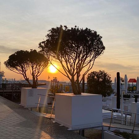 Orfeo Knokke Apartamento Exterior foto